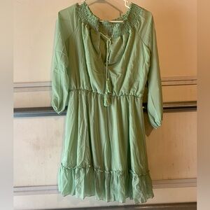 Light green flowie dress